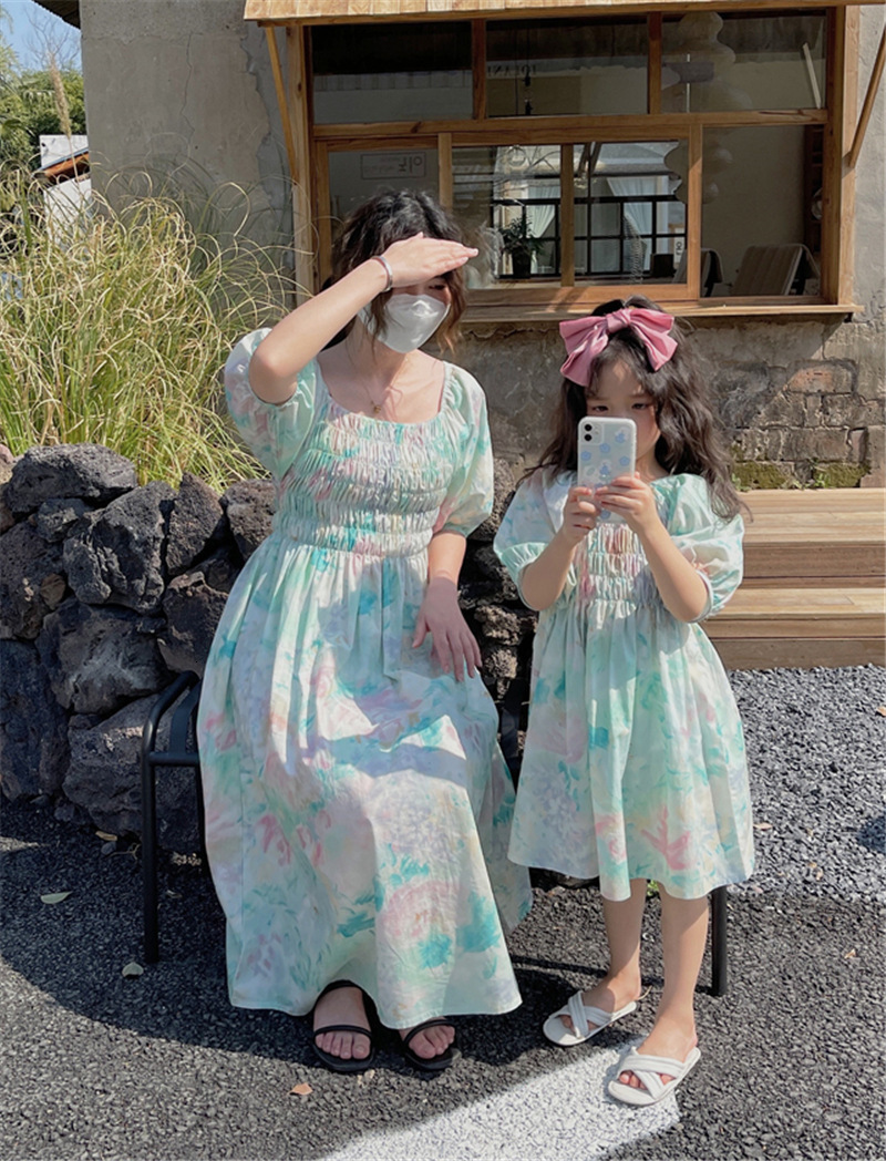 Family Matching Outfits Parent-child summer children's clothing Korean children's thin oil painting skirt girls mother and daughter dress fa