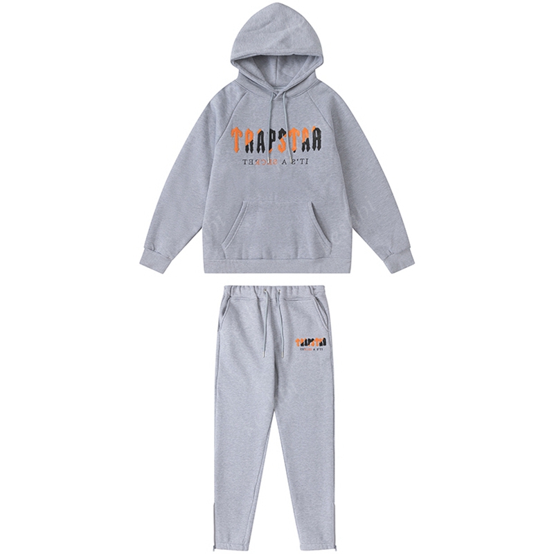 Set Trapstar Tracksuit Mens Sweater Trousers Designer Hoodies Streetwear Sweatshirts Sports Suit Embroidery Plush Letter Decoration Thick Hoodies Men Pants 946P, A 17
Set Trapstar Tracksuit Mens Sweater Trousers Designer Hoodies Streetwear Sweatshirts Sports Suit Embroidery Plush Letter Decoration Thick Hoodies Men Pants 946P, A 17