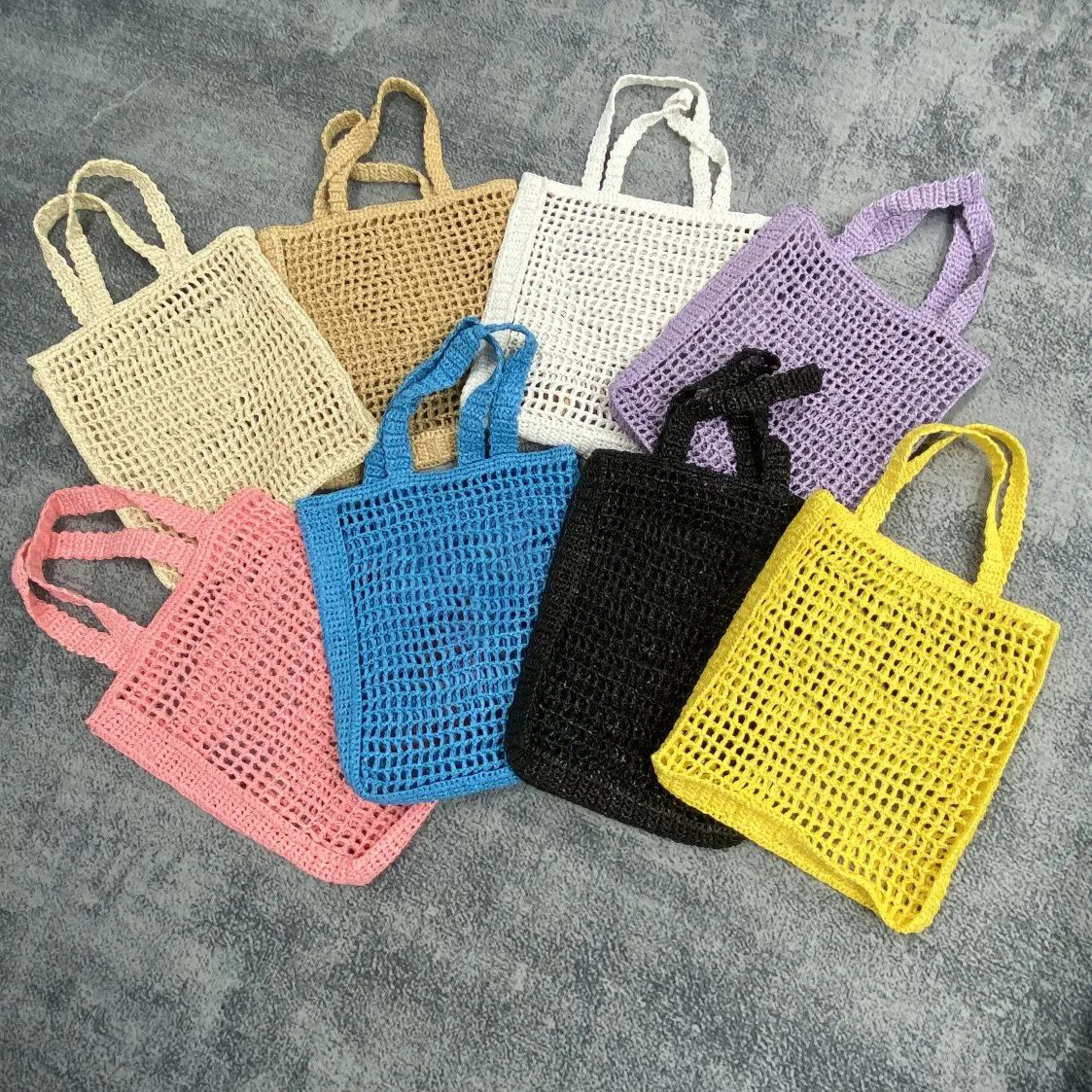 Top quality Genuine Leather Clutch Shoulder Bags Purse Holder Luxurys designer wallet handbag summer Women's MEN Coin WOC Card Holders totes Beach handbags Wallets, Black
Top quality Genuine Leather Clutch Shoulder Bags Purse Holder Luxurys designer wallet handbag summer Women's MEN Coin WOC Card Holders totes Beach handbags Wallets, Black