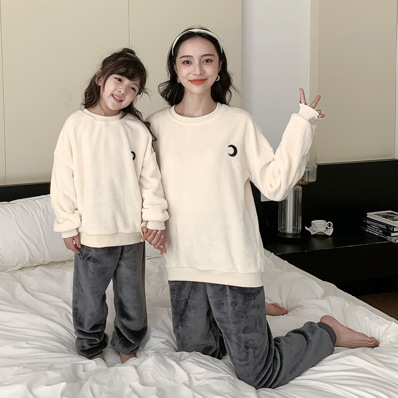 Family Matching Outfits Family Matching Pajamas Set Warm Flannel Top and Pants Set Winter Christmas Children Set Women and Men Pajamas Set Kid Set 230