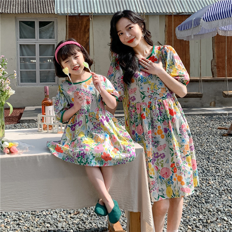 Family Matching Outfits Mother Baby Daughter Matching Dressess Girls Summer Clothes Parent-Child Clothes Women's Clothing Mommy And Me Floral Dre