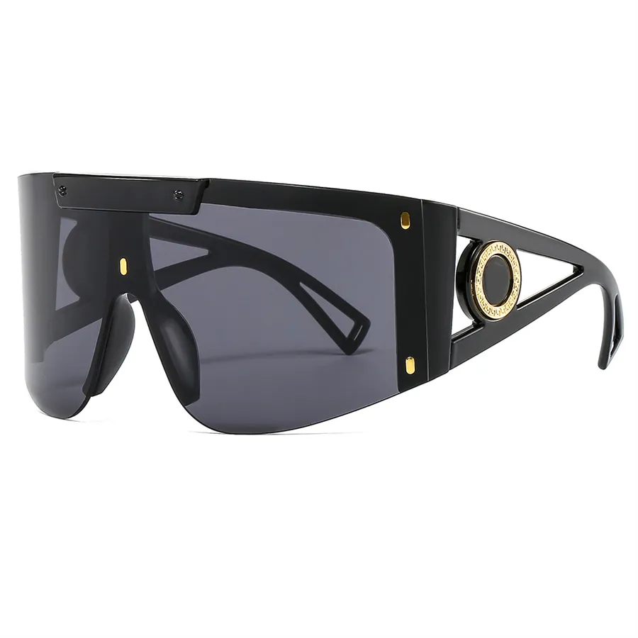 brand Designer Sunglasses Men Women Eyeglasses Outdoor Windproof Eyewear PC Frame Fashion Classic Lady Sun glasses Mirrors
brand Designer Sunglasses Men Women Eyeglasses Outdoor Windproof Eyewear PC Frame Fashion Classic Lady Sun glasses Mirrors