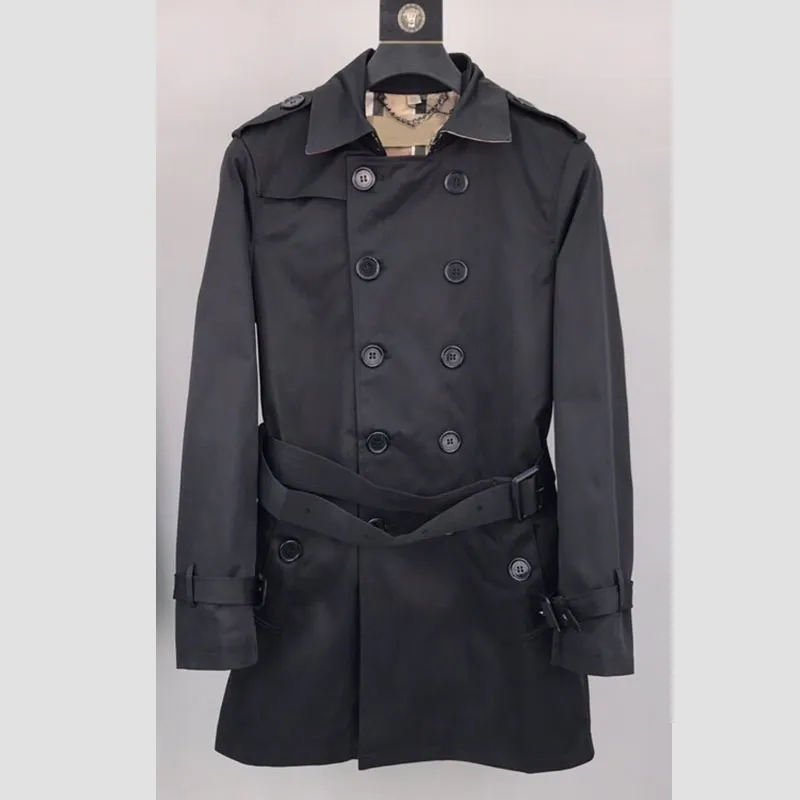 2023 Men's and Women's Trench Collar Slim Fit Long Sleeve Windproof Jacket Designer Brand Classic Coat Autumn and Winter Windproof M-3XL
2023 Men's and Women's Trench Collar Slim Fit Long Sleeve Windproof Jacket Designer Brand Classic Coat Autumn and Winter Windproof M-3XL
