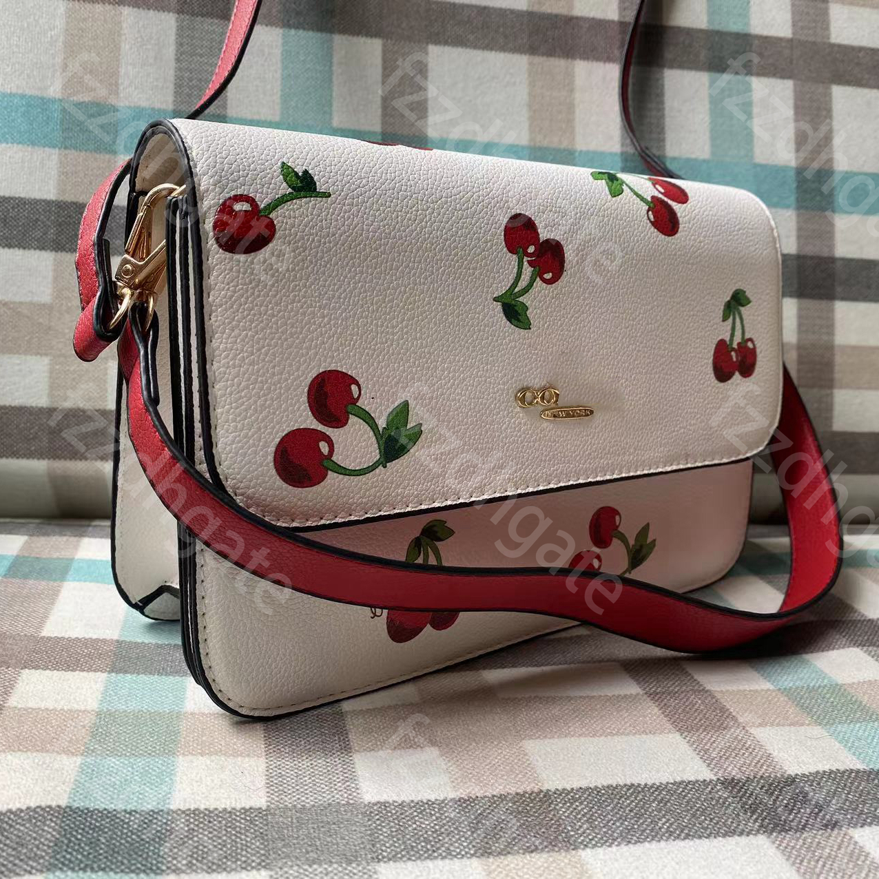 luxurys woman chain tote bag Purses wallet women men card holder Designer handbags backpack crossbody coach bags newc35
luxurys woman chain tote bag Purses wallet women men card holder Designer handbags backpack crossbody coach bags newc35
