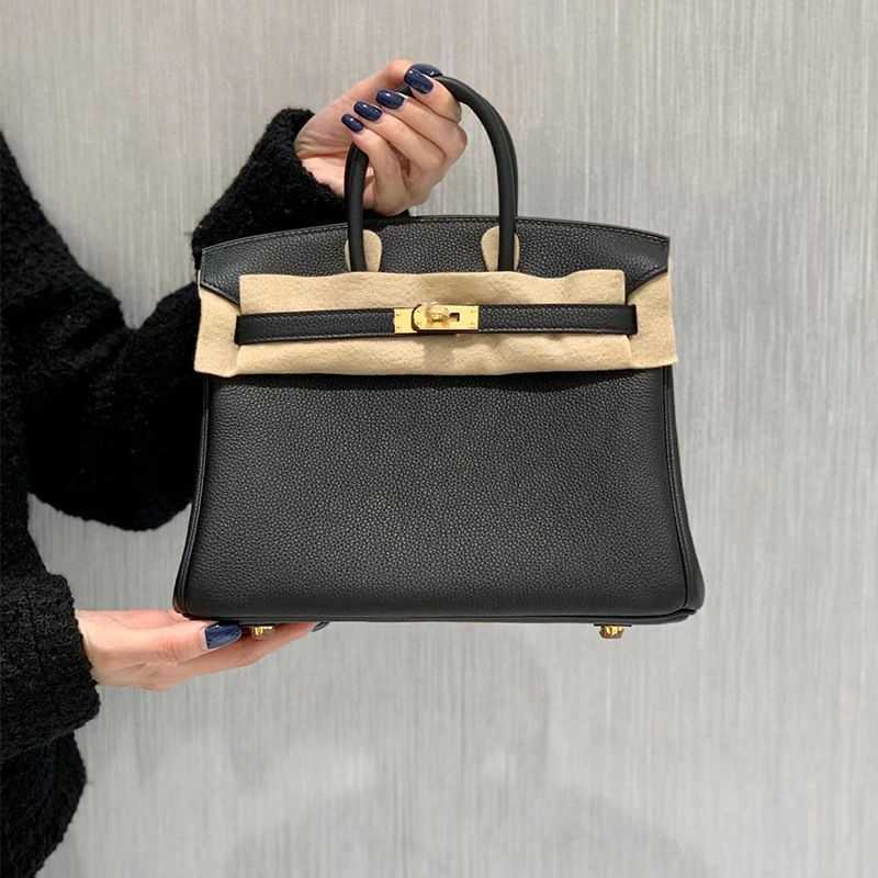 Brand Totes BagNew Fashion Bags High-end Quality Cow Leather Lychee Grain Bag Leather Women's Bag Portable Shoulder Messenger Bag, Large red gold buckle (25cm) with
Brand Totes BagNew Fashion Bags High-end Quality Cow Leather Lychee Grain Bag Leather Women's Bag Portable Shoulder Messenger Bag, Large red gold buckle (25cm) with