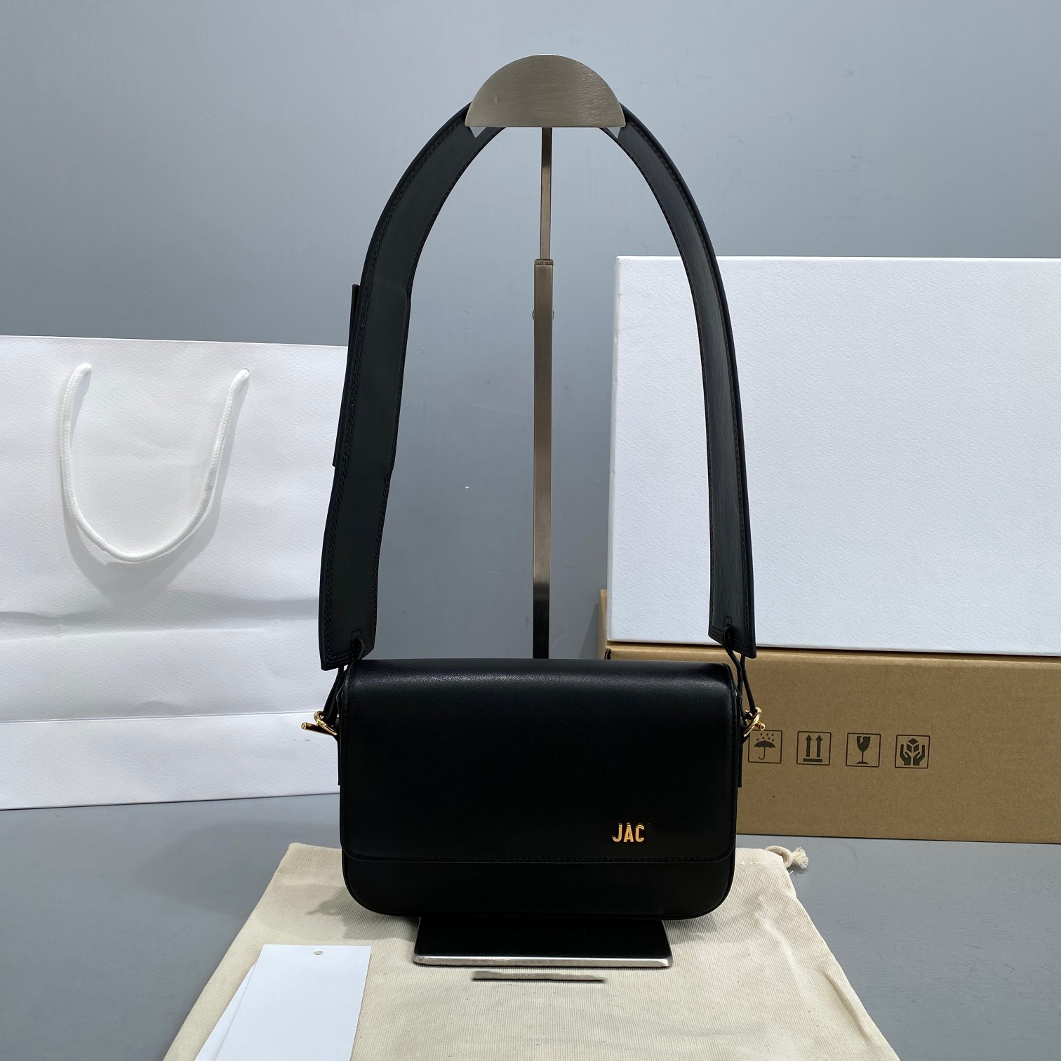 7AAAAA Evening Shoulder Bags Women PU Leather Wallets Holders High Quality Handbags Brands Designer Messenger Bags Purse Women's jac Handbag The tote bag bags, Green
7AAAAA Evening Shoulder Bags Women PU Leather Wallets Holders High Quality Handbags Brands Designer Messenger Bags Purse Women's jac Handbag The tote bag bags, Green