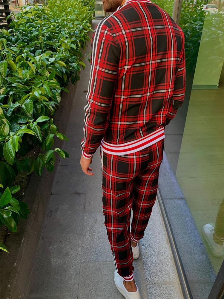 Mens Tracksuits Nwe Mens Sets 2 Pieces Tracksuit Clothing Jackets Pants Pullover Sportwear Gentlemen Plaid Suit Casual Europe M-3XL