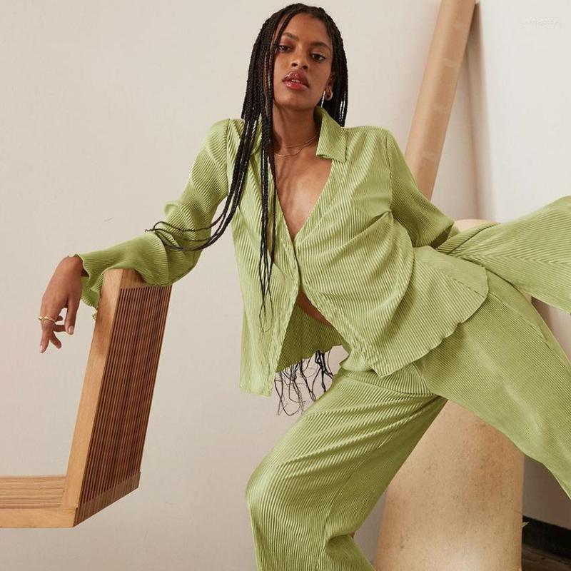 Women's Blouses Green Vintage Flare Sleeve Blouse Shirt 2023 Spring Casual Single Breasted Women Top Summer Loose Turn Down Collar Shirts