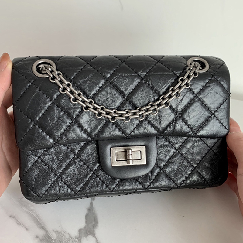 Designer Handbag Luxurys Bags Genuine Leather Shoulder Bag 20CM High Imitation Crossbody Bag With Box ZC020
Designer Handbag Luxurys Bags Genuine Leather Shoulder Bag 20CM High Imitation Crossbody Bag With Box ZC020