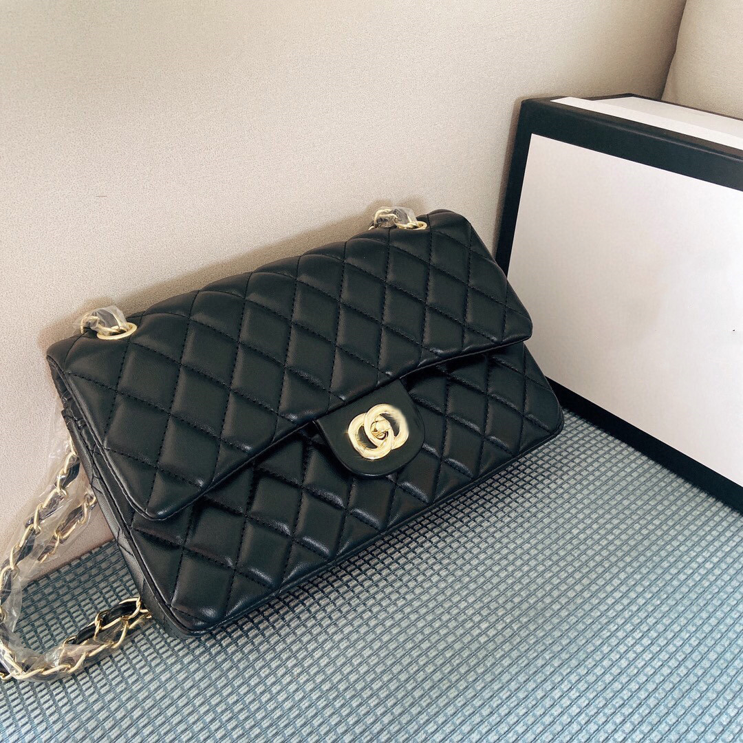 7AAAAA Fashion Handbags Women top quality shoulder bags brands Designer channel Messenger bags purse luxurys evening crossbody bag the tote bag chanels handbag, Black
7AAAAA Fashion Handbags Women top quality shoulder bags brands Designer channel Messenger bags purse luxurys evening crossbody bag the tote bag chanels handbag, Black