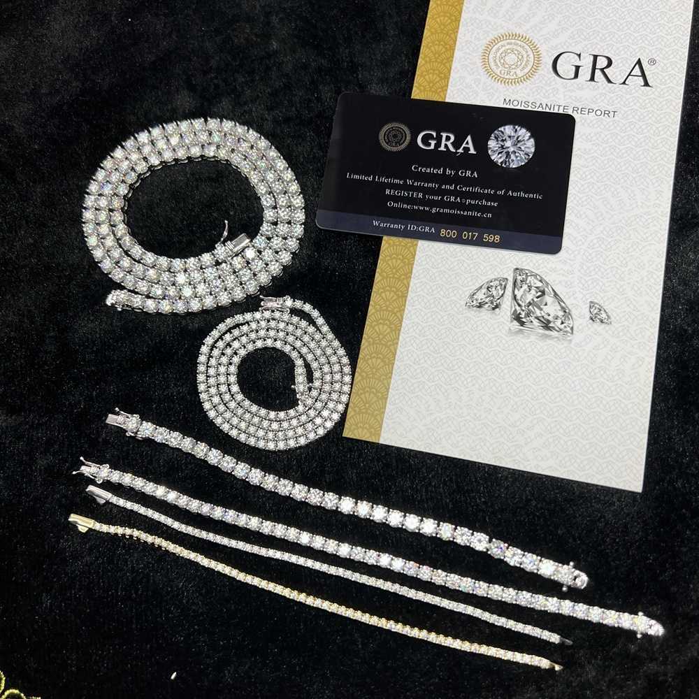 Moissanite Bracelets Customized Women Jewelry 10k 14k 18k Gold Charm Def/vvs Moissanite Lab Grown Diamond Tennis Bracelet
Moissanite Bracelets Customized Women Jewelry 10k 14k 18k Gold Charm Def/vvs Moissanite Lab Grown Diamond Tennis Bracelet