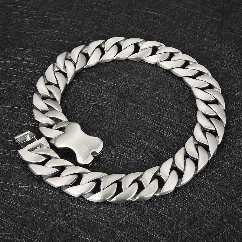 Fashion Jewelry S925 Sterling Silver Cuban Chain Thick Necklaces with Moissanites Men's and Women Necklace Customization
Fashion Jewelry S925 Sterling Silver Cuban Chain Thick Necklaces with Moissanites Men's and Women Necklace Customization