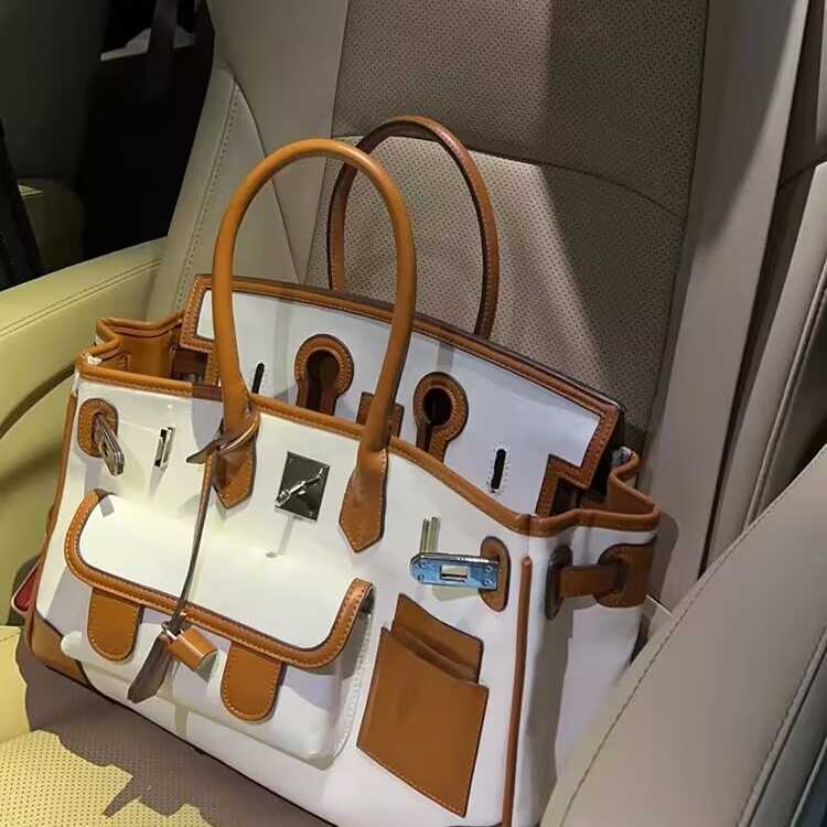 bk Canvas Totes Bags Luxury Fashion Bags Denim Large Capacity Platinum Bag 2023 New Fashion Women's Bag Large Bag Crossbody One Shoulder Portable Travel Bag 29AR, Black spot
bk Canvas Totes Bags Luxury Fashion Bags Denim Large Capacity Platinum Bag 2023 New Fashion Women's Bag Large Bag Crossbody One Shoulder Portable Travel Bag 29AR, Black spot