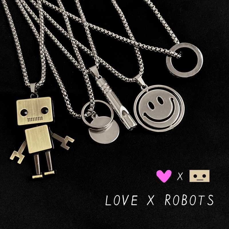 2023 New Couple Necklace Men's and Women's Fashion Hip Hop Pendant Street Accessories Retro American Hiphop T-shirt Chain
2023 New Couple Necklace Men's and Women's Fashion Hip Hop Pendant Street Accessories Retro American Hiphop T-shirt Chain
