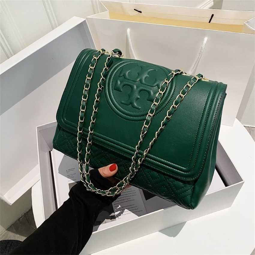 20% OFF 2023 Fashion handbag Light Luxury Women's Autumn/Winter New European and American Large Capacity Crossbody PU Lingge Embroidered Thread Underarm Bag, Black
20% OFF 2023 Fashion handbag Light Luxury Women's Autumn/Winter New European and American Large Capacity Crossbody PU Lingge Embroidered Thread Underarm Bag, Black