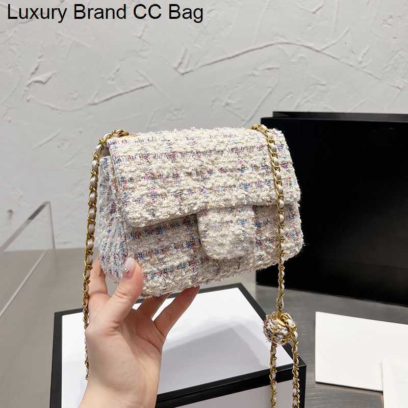 Mini Womens CC France Shoulder Classic Bags Flap Tweed 22P Crush Ball Bags GHW Matelasse Chain Crossbody Shoulder Luxury Designer Outdoor Sacoche Pochette Handb, Blue
Mini Womens CC France Shoulder Classic Bags Flap Tweed 22P Crush Ball Bags GHW Matelasse Chain Crossbody Shoulder Luxury Designer Outdoor Sacoche Pochette Handb, Blue