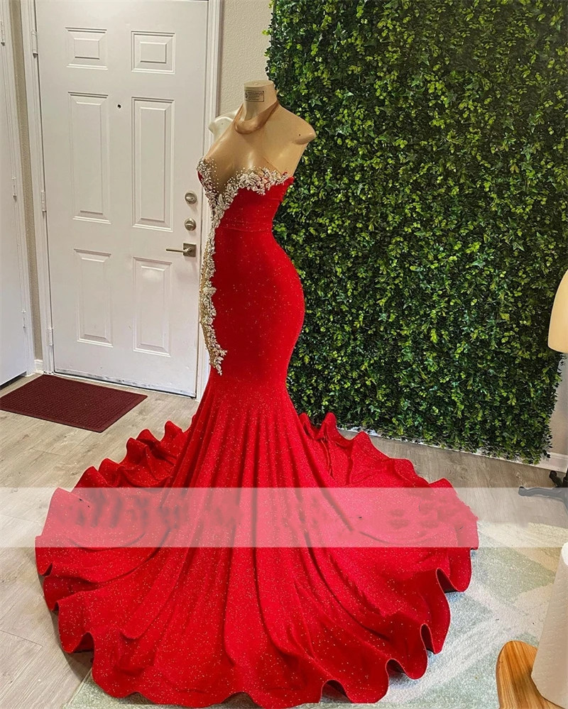 Long Sexy Red Mermaid Prom Dresses 2023 Halter Crystal Illusion Homecoming Birthday Party Evening Gowns Robe De Bal