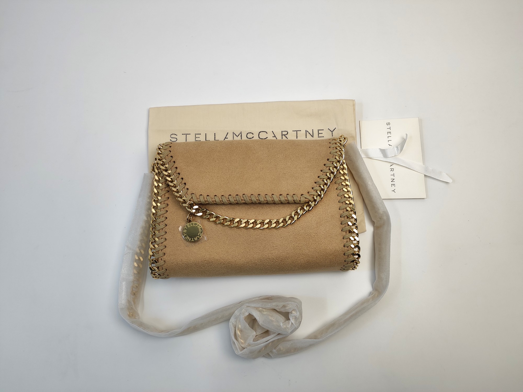 5A New Fashion women Mini Handbag Stella McCartney PVC high quality leather shoulder bag shopping bag, Blue/silver chain
5A New Fashion women Mini Handbag Stella McCartney PVC high quality leather shoulder bag shopping bag, Blue/silver chain