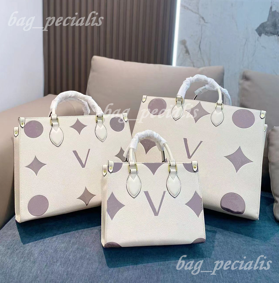 Luxury Tote bag Designer bag Leather Letter Embossing Flower Monograms ON THE GO 3 Size Shopping bags Handbag Practical Enough Capacity
Luxury Tote bag Designer bag Leather Letter Embossing Flower Monograms ON THE GO 3 Size Shopping bags Handbag Practical Enough Capacity