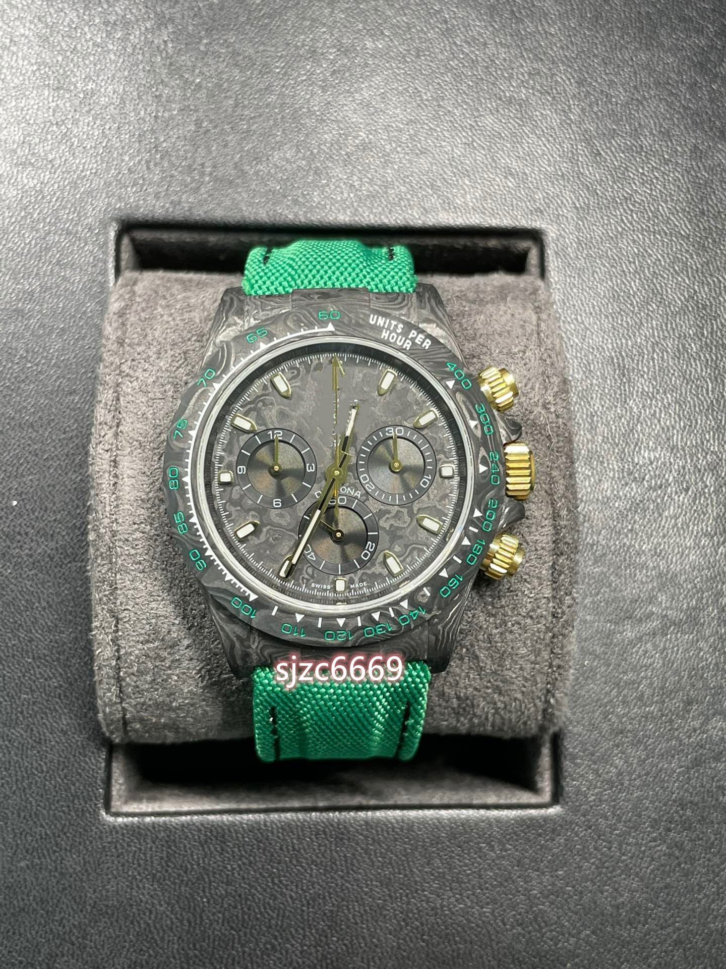Diw Watch diameter 40mm upgraded V2 version with 4130 movement carbon fiber case sapphire crystal glass mirror whole watch weight 53g, As shown
Diw Watch diameter 40mm upgraded V2 version with 4130 movement carbon fiber case sapphire crystal glass mirror whole watch weight 53g, As shown