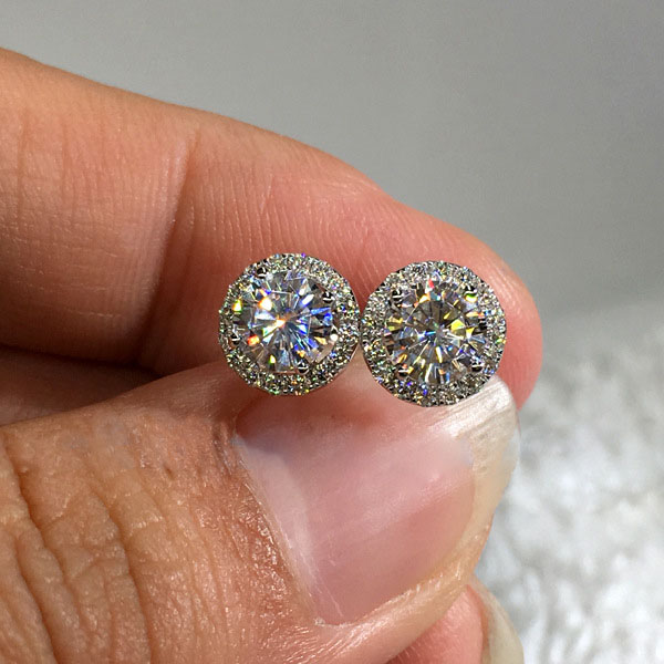 Luxury Cubic Zirconia Stud Earrings for Women Shiny Crystal Studs Earring with S925 Sterling Silver Earnail Needle Round Diamond Earrings Wedding Jewe