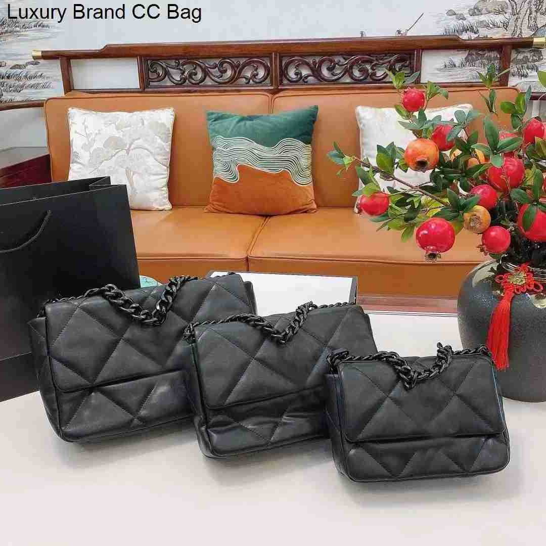 Luxurious Crossbody CC quality flap Cross Designer Bags Body Top Designers Women handbag gold chain shoulder Fashion purse lamskin leather envelope wallet, Brown
Luxurious Crossbody CC quality flap Cross Designer Bags Body Top Designers Women handbag gold chain shoulder Fashion purse lamskin leather envelope wallet, Brown