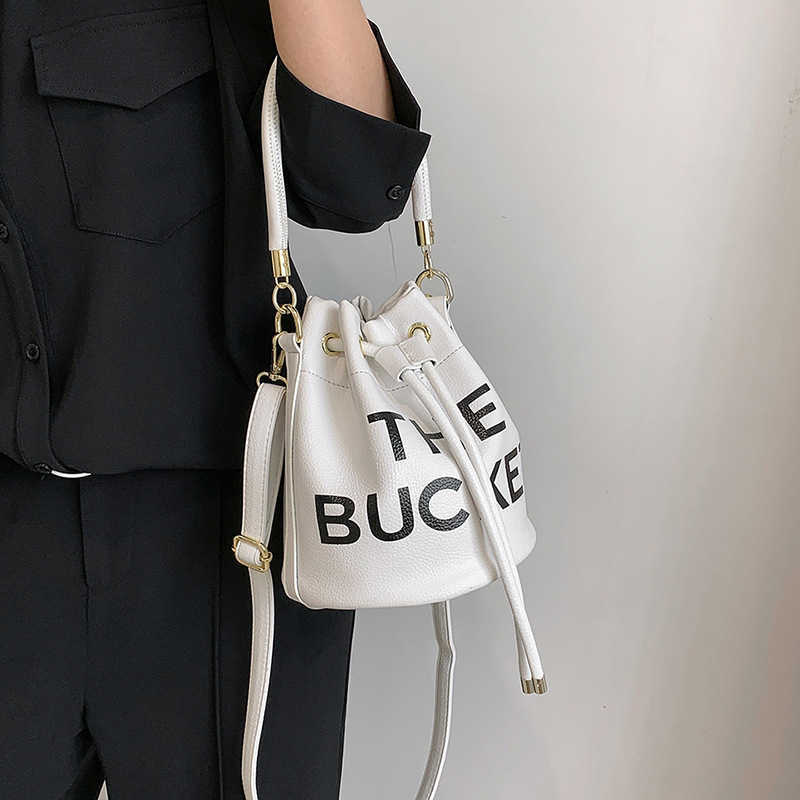 14% OFF 2023 handbag New Summer Letter Bucket s Minimalist Fashion Handheld One Shoulder Crossbody Bag, Black8
14% OFF 2023 handbag New Summer Letter Bucket s Minimalist Fashion Handheld One Shoulder Crossbody Bag, Black8