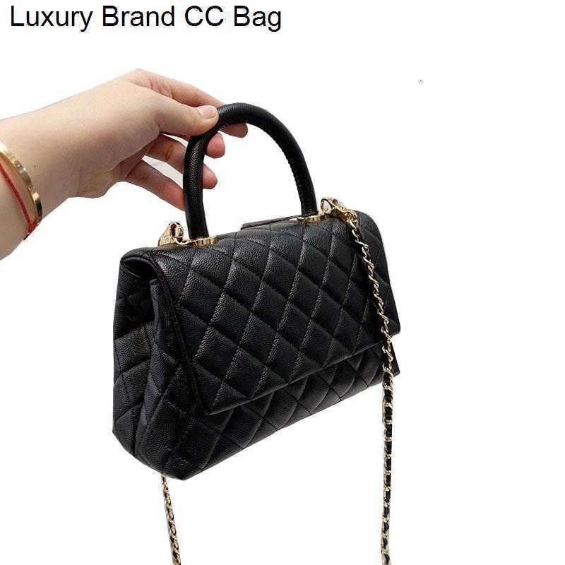 Shoulder Bags Classic Top Co Handle Totes Mini Flap CC Bags Quilted Gold Metal Matelasse Chain Vanity Cometic Case Multi Pochette Outdoor Sacoche Clutch Handbag, Red
Shoulder Bags Classic Top Co Handle Totes Mini Flap CC Bags Quilted Gold Metal Matelasse Chain Vanity Cometic Case Multi Pochette Outdoor Sacoche Clutch Handbag, Red