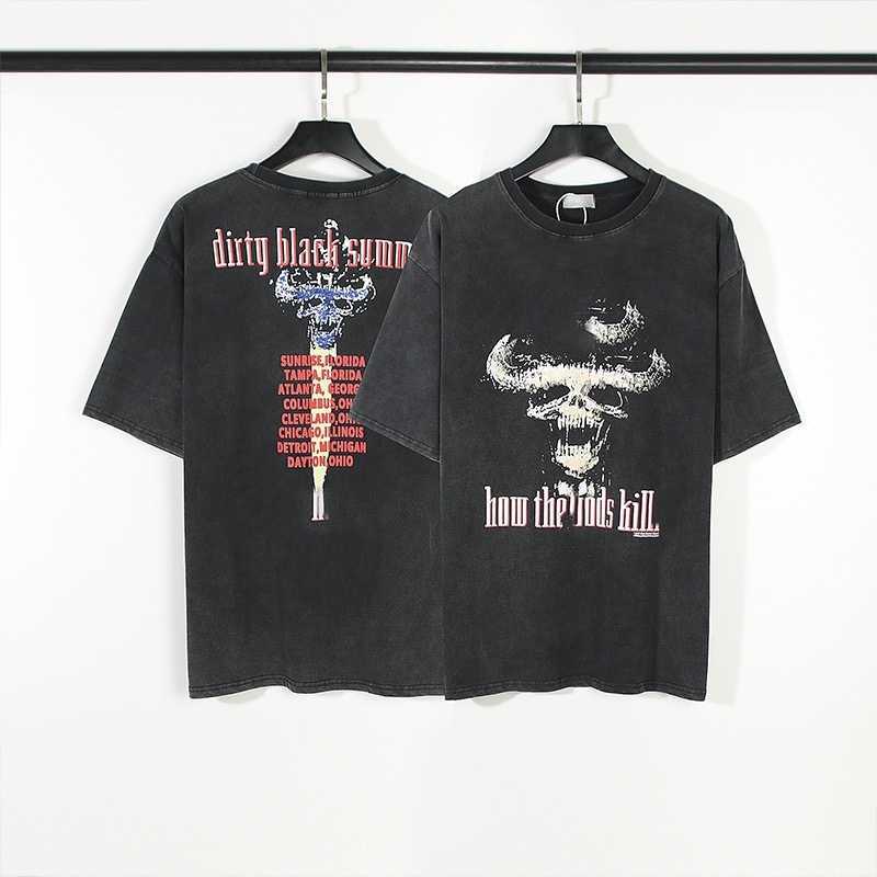 Men's T-shirt couple street large size hip hop niche loose graffiti men's and women's same style printed short sleeve hand-painted beach designer's T-shirt, Black
Men's T-shirt couple street large size hip hop niche loose graffiti men's and women's same style printed short sleeve hand-painted beach designer's T-shirt, Black