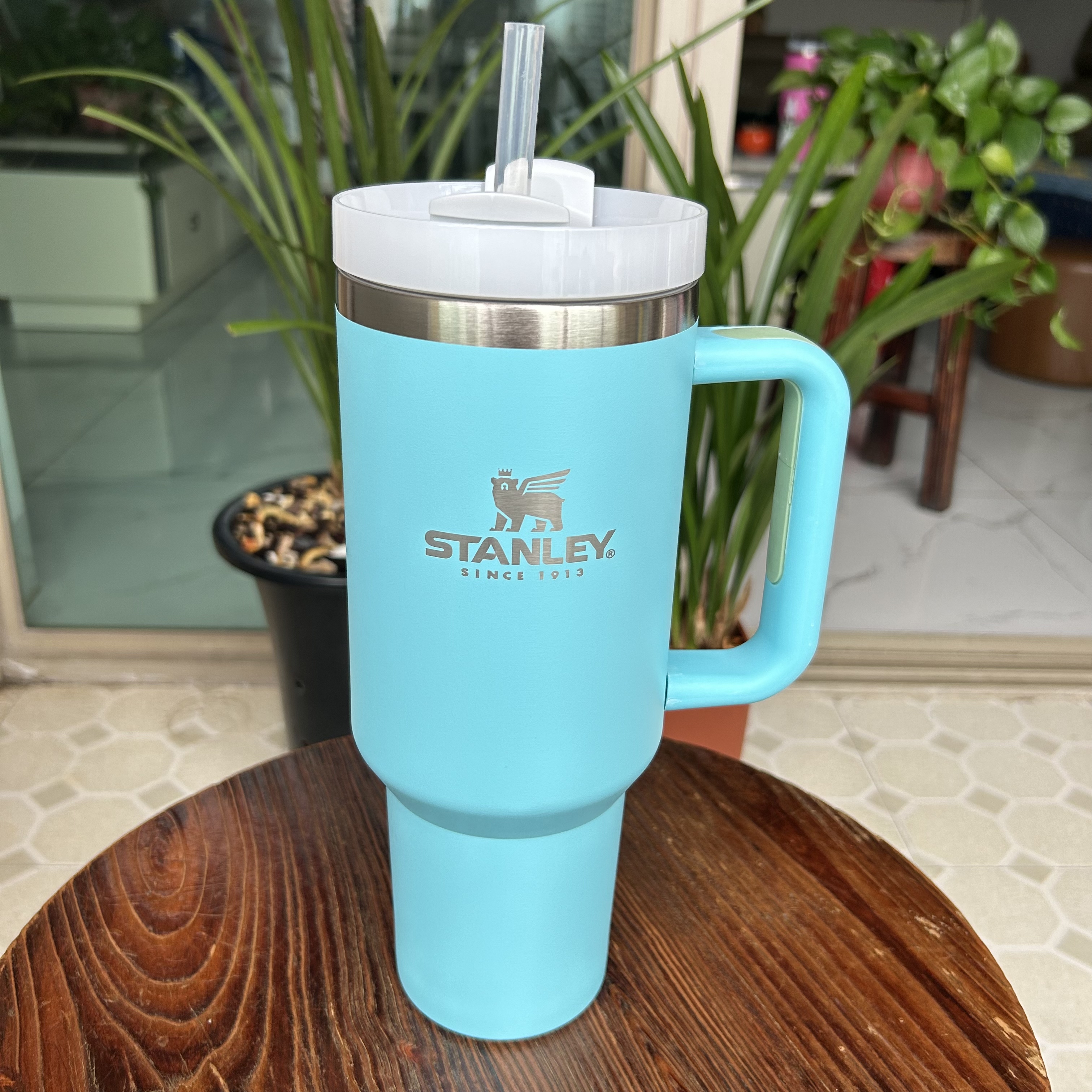Stanley 40oz Mug Tumbler With Handle Insulated Tumblers Lids Straw Stainless Steel Coffee Termos Cup, Multi-color
Stanley 40oz Mug Tumbler With Handle Insulated Tumblers Lids Straw Stainless Steel Coffee Termos Cup, Multi-color