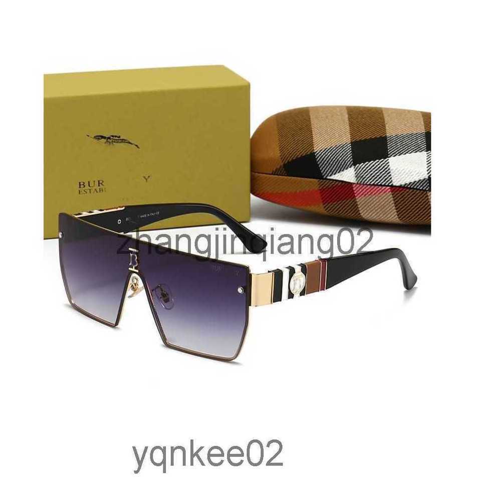 Designer Burbrery Sunglass Cycle Luxurious Fashion Sports Polarize Sunglasses For Men Women Summer Vintage Baseball Driving Beach Oversized Square Sun Glasses
Designer Burbrery Sunglass Cycle Luxurious Fashion Sports Polarize Sunglasses For Men Women Summer Vintage Baseball Driving Beach Oversized Square Sun Glasses