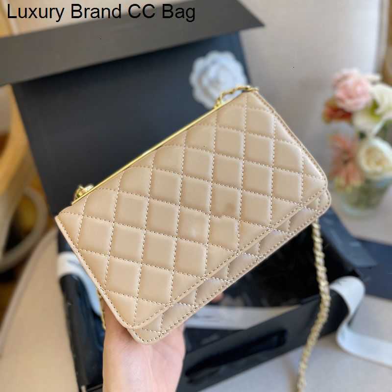 Trendy 19 Lambskin CC Designer Bags Shoulder Series Wallet Bags On Chain Matelasse Quilted Classic Flap Fashion Purse Card Holder Gold Hardware Phone Pocket Mul, Red
Trendy 19 Lambskin CC Designer Bags Shoulder Series Wallet Bags On Chain Matelasse Quilted Classic Flap Fashion Purse Card Holder Gold Hardware Phone Pocket Mul, Red