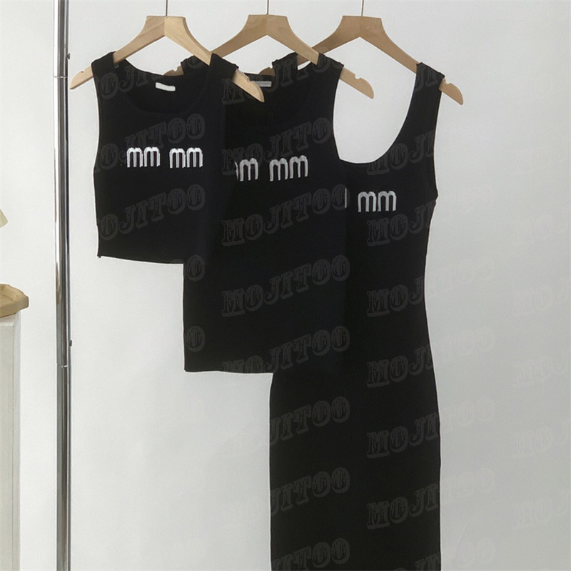 Women Knits Tank Vest Dress Design Letter Knitted Tanks Tops Sleeveless Casual Dresses For Summer, Short style vest
Women Knits Tank Vest Dress Design Letter Knitted Tanks Tops Sleeveless Casual Dresses For Summer, Short style vest