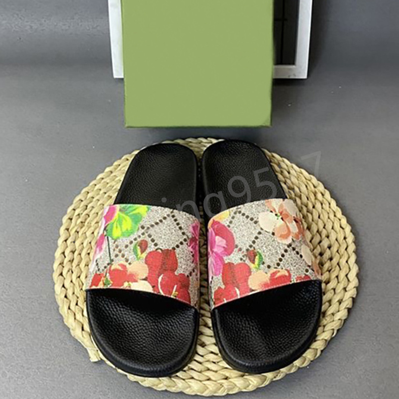 

Designer Slides Men Women Luxury Sandals Summer Slippers Beach Slide Flat Platform Womens Sandal Bathroom Home Shoes Flip Flops Striped Slipper Ladies Sliders, #color 1