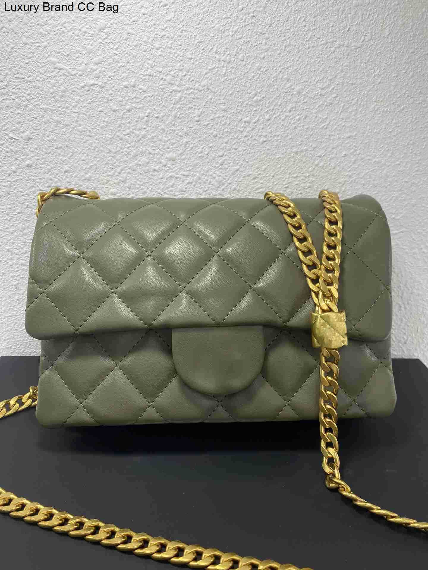hourglass CC Shoulder Bags fashion handbags Shoulder mens Bag bag pochette crossbody Bags Women tote Luxury Designer shopping men wallet card pockets ha, White
hourglass CC Shoulder Bags fashion handbags Shoulder mens Bag bag pochette crossbody Bags Women tote Luxury Designer shopping men wallet card pockets ha, White