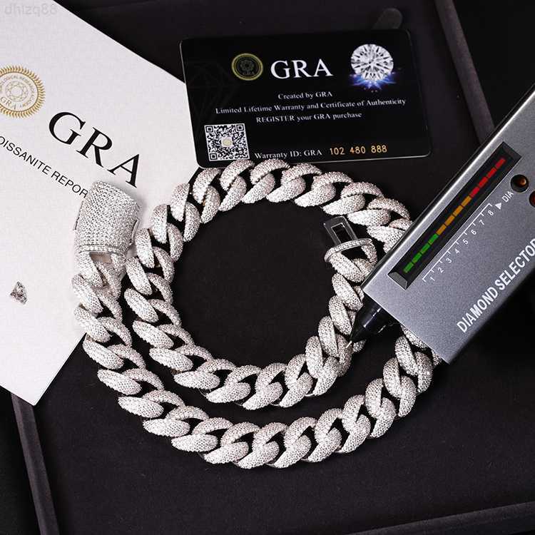 Custom Full Iced Out Cuban Chain S925 Silver Brilliance Moissanite Sterling Silver 17mm 4rows Heavy Hip Hop Link Necklace
Custom Full Iced Out Cuban Chain S925 Silver Brilliance Moissanite Sterling Silver 17mm 4rows Heavy Hip Hop Link Necklace