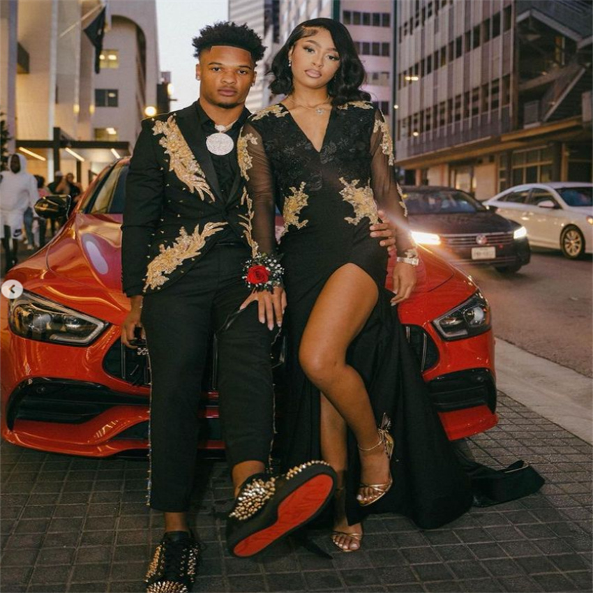 Maxi Black With Gold Lace Prom Dress For Black Girls Sexy V Neck Split Mermaid Long Sleeve Evening Dresses 2023 Graduation Dress vestidos de noche rob