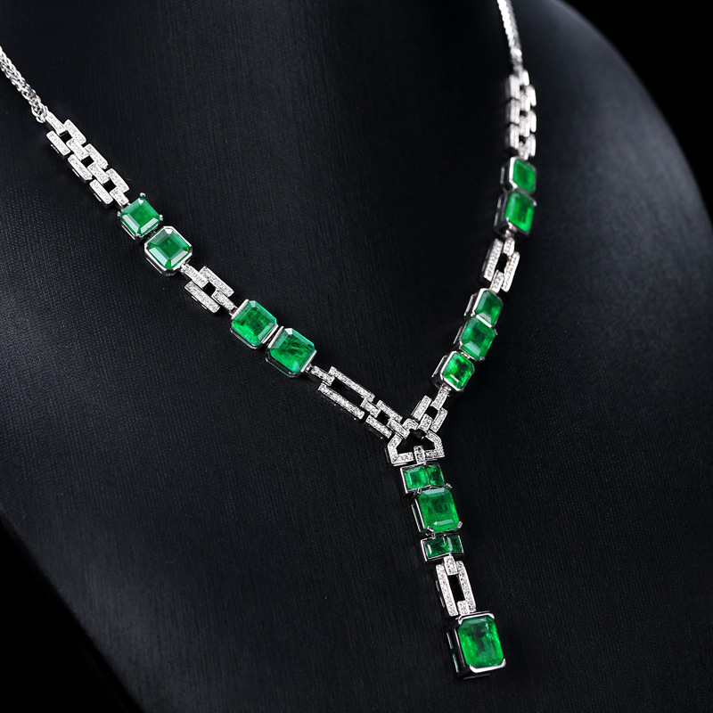 Handmade Lab Emerald Diamond Chocker Necklace 925 Sterling Silver Party Wedding Pendants Necklace For Women Engagement Jewelry