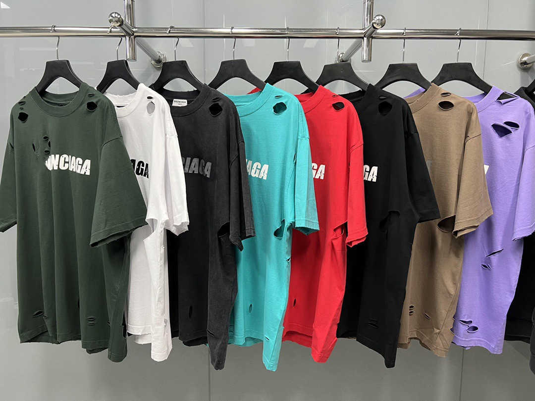 High Version Paris Art Distressed Print Pullover Round Neck Os Loose Unisex T-shirt Short Sleeved women cotton blouse, Black2
High Version Paris Art Distressed Print Pullover Round Neck Os Loose Unisex T-shirt Short Sleeved women cotton blouse, Black2