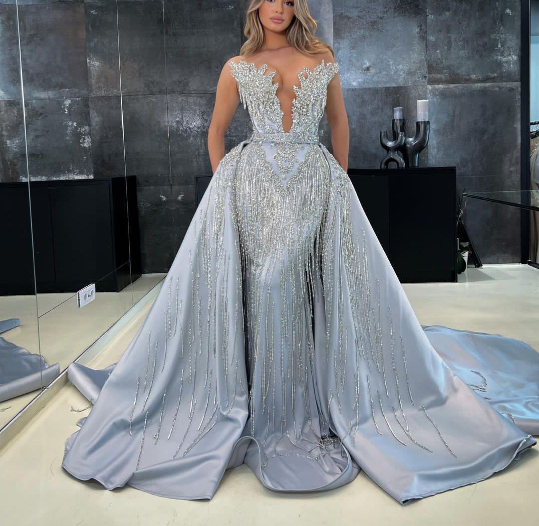 Luxury Mermaid Evening Dresses Sleeveless V Neck Detachable Train Appliques Sequins Floor Length Bead Diamonds Tassel Prom Dress Formal Plus Size Gown