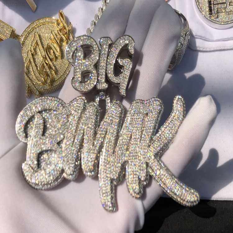 High Quality Vvs Moissanite Iced Out Jewelry Letter Pendant Hiphop Pendant Hip Hop Letter Pendant
High Quality Vvs Moissanite Iced Out Jewelry Letter Pendant Hiphop Pendant Hip Hop Letter Pendant