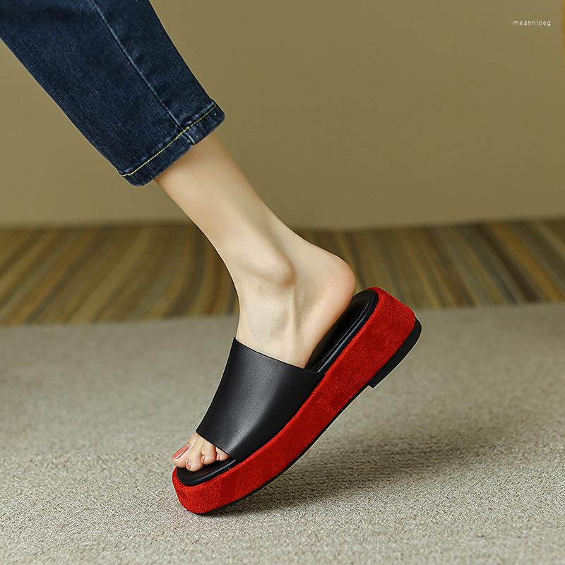 Slippers Genuine Leather Flat-bottomed 2023 Type Thick Soled Summer For Women To Wear, Black
Slippers Genuine Leather Flat-bottomed 2023 Type Thick Soled Summer For Women To Wear, Black