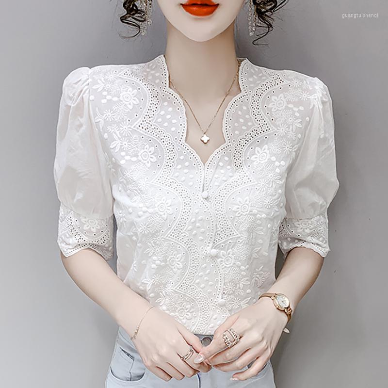 Women' Blouses Cotton Women Fashion Embroidery Flower Short Sleeve Hollow Out V-Neck Lace Ladies Top Casual Loose Blouse Chemises Femme, White
Women' Blouses Cotton Women Fashion Embroidery Flower Short Sleeve Hollow Out V-Neck Lace Ladies Top Casual Loose Blouse Chemises Femme, White