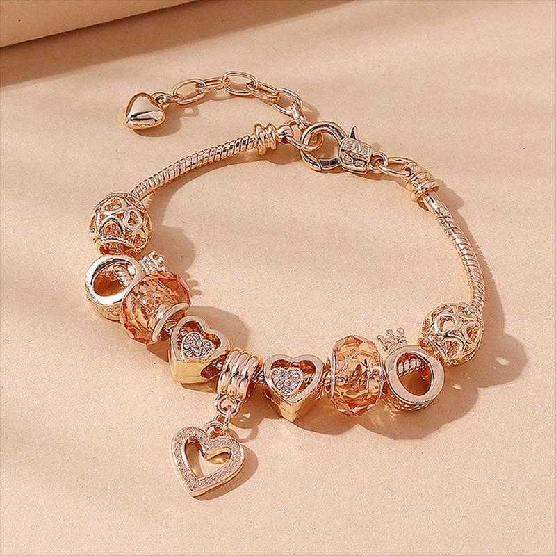 Tong Wholesale Temperament Famous Charm Brand Creative Peach Heart Crown Panjia Bracelet
Tong Wholesale Temperament Famous Charm Brand Creative Peach Heart Crown Panjia Bracelet