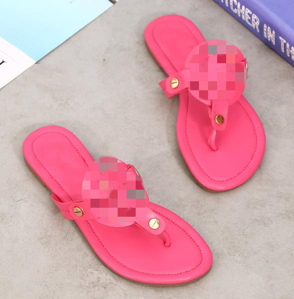 Women's Slippers Summer Flip-Flops Fashion American Leather Slippers European and American Flat Shoes Women, 11 
Women's Slippers Summer Flip-Flops Fashion American Leather Slippers European and American Flat Shoes Women, 11