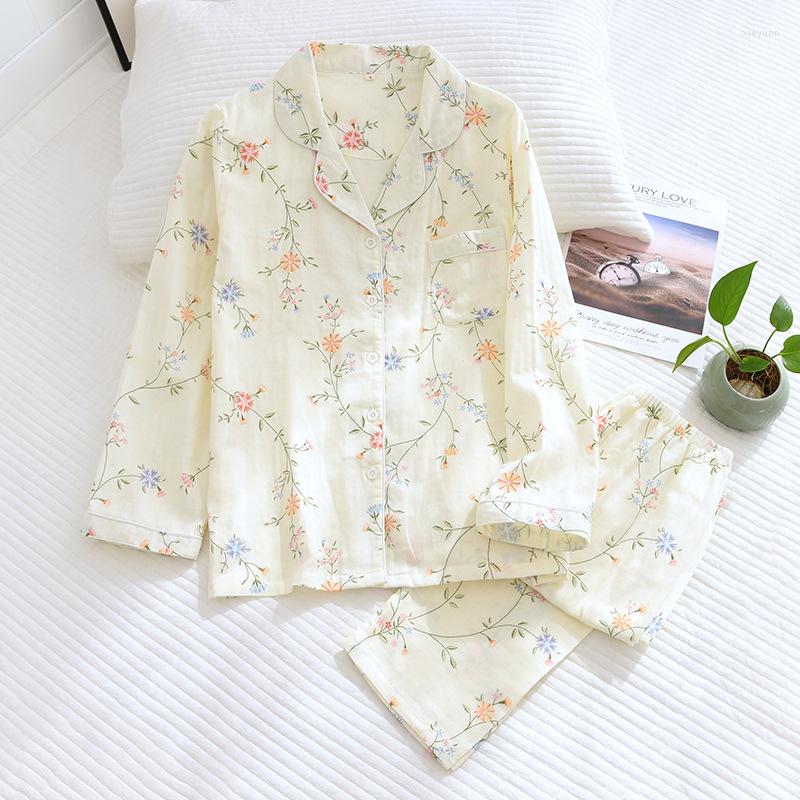 Women's Sleepwear Spring And Autumn Ladies Cotton Pajamas Long-sleeved Trousers Two-piece Cardigan Lapel Home Service Suit, Short
Women's Sleepwear Spring And Autumn Ladies Cotton Pajamas Long-sleeved Trousers Two-piece Cardigan Lapel Home Service Suit, Short