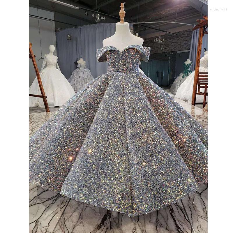 Girl Dresses Fashion Show Dress Princess Fluffy Gauze High-end Small Host Piano Performance Sequins Children's, Gray
Girl Dresses Fashion Show Dress Princess Fluffy Gauze High-end Small Host Piano Performance Sequins Children's, Gray