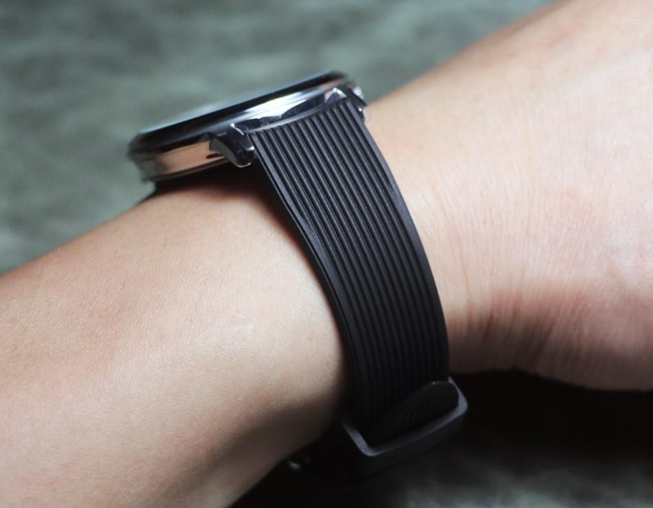 Watch Bands 20mm 22mm Soft Silicone Strap Butterfly Deployment Buckle Quick Release Waterproof Rubber Replace Band Accessories
Watch Bands 20mm 22mm Soft Silicone Strap Butterfly Deployment Buckle Quick Release Waterproof Rubber Replace Band Accessories