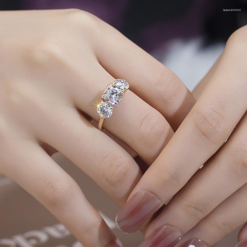 Cluster Rings Design Custom Women Fashion Jewelry 18K White Gold Cushion Moissanite Diamond Ring
Cluster Rings Design Custom Women Fashion Jewelry 18K White Gold Cushion Moissanite Diamond Ring