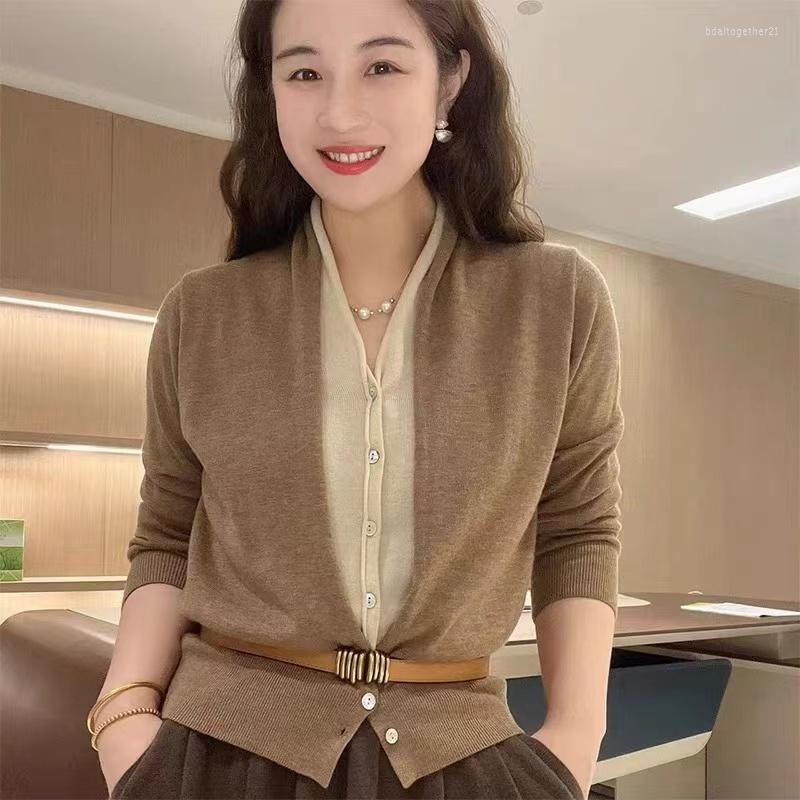 Women' Knits Spring Autumn Fashion Women Sweater Casual Knit V-Neck Pure Wool Cardigan Warm Soft Slim Coat Two Fake Pieces Belt Tops, Apricot color
Women' Knits Spring Autumn Fashion Women Sweater Casual Knit V-Neck Pure Wool Cardigan Warm Soft Slim Coat Two Fake Pieces Belt Tops, Apricot color